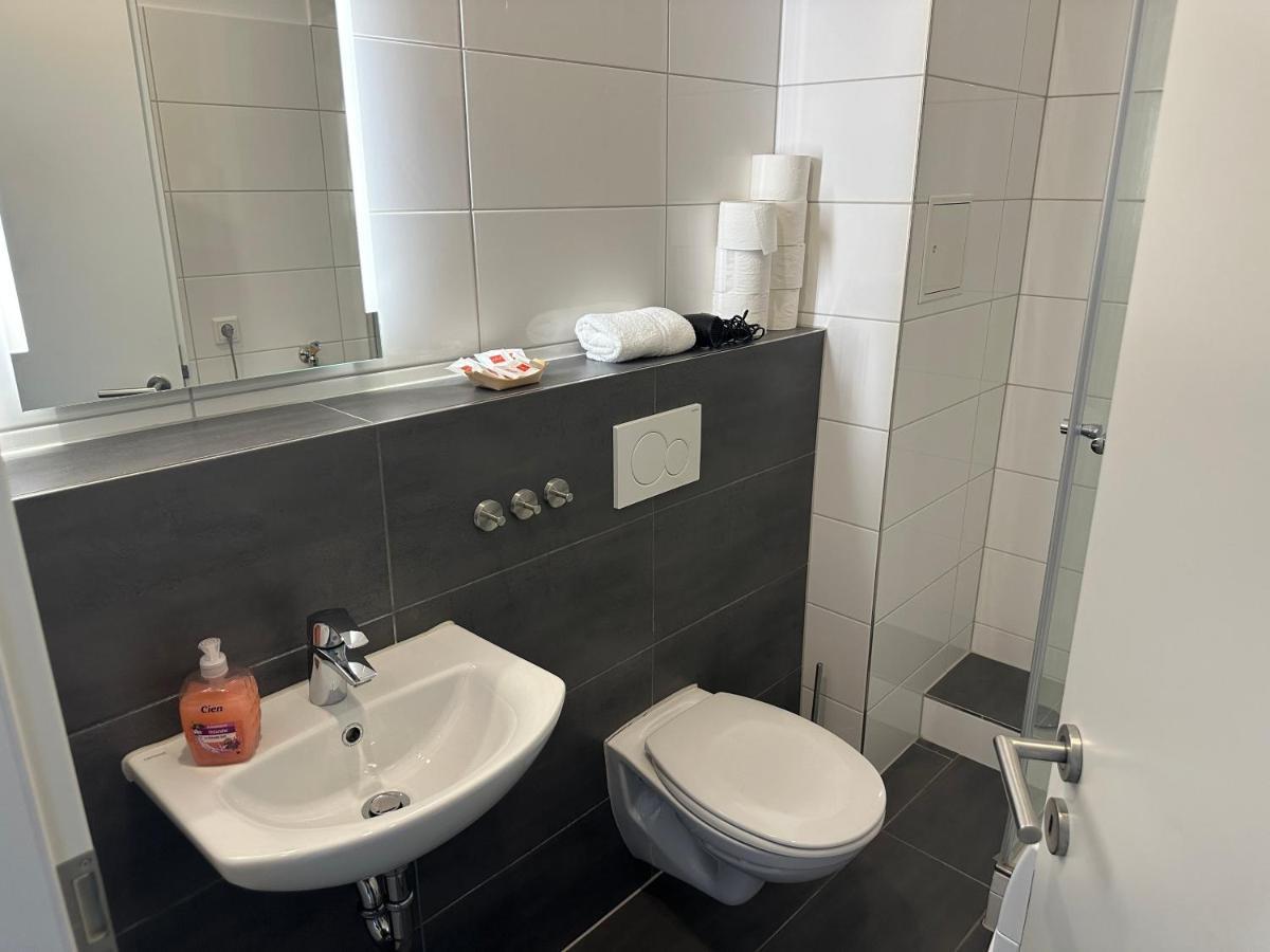 Pension Hygge Am Hafen เฟลนส์บวร์ก ภายนอก รูปภาพ